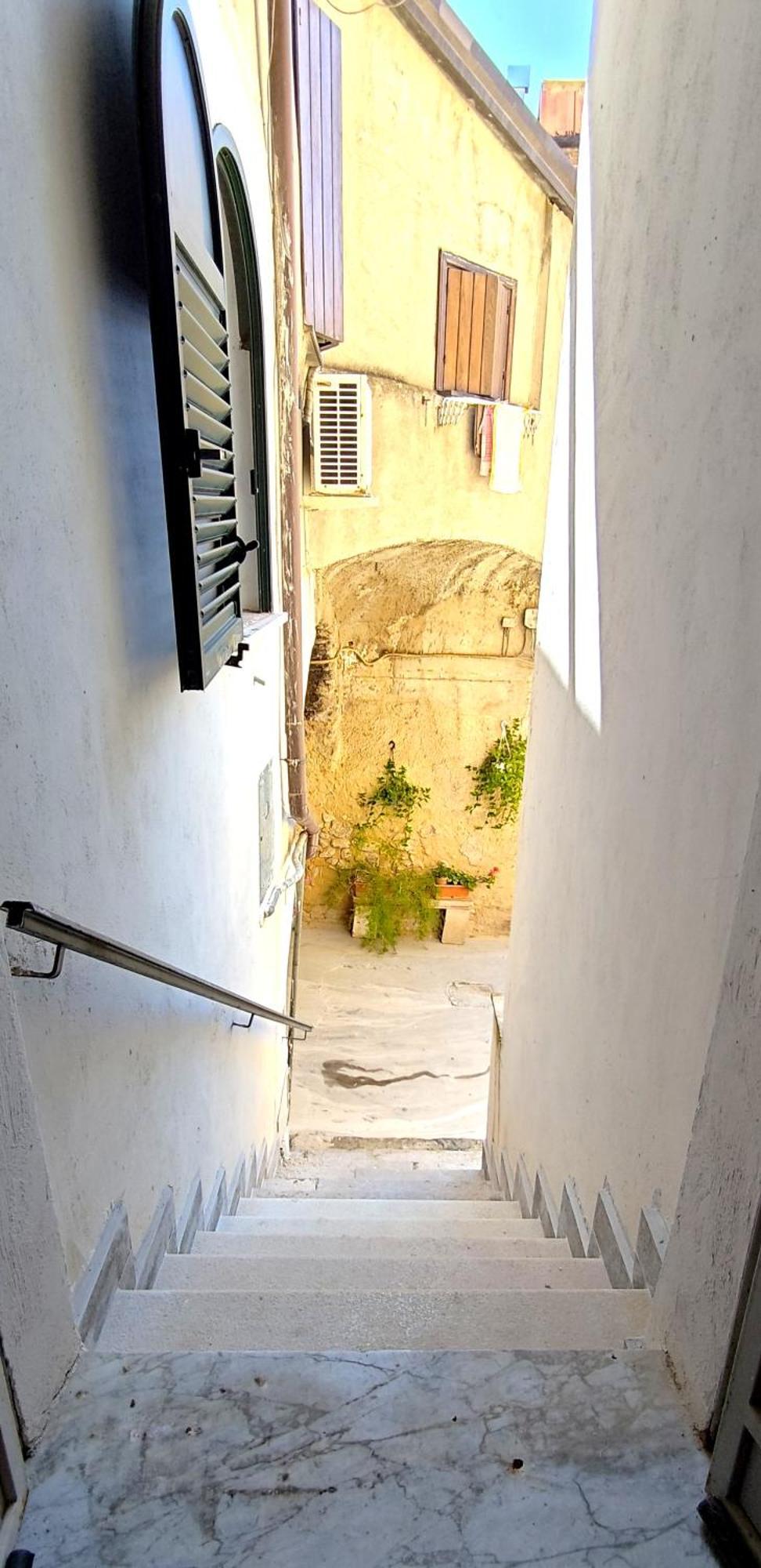 Palazzo Riccardi Aparthotel Solopaca Exterior photo